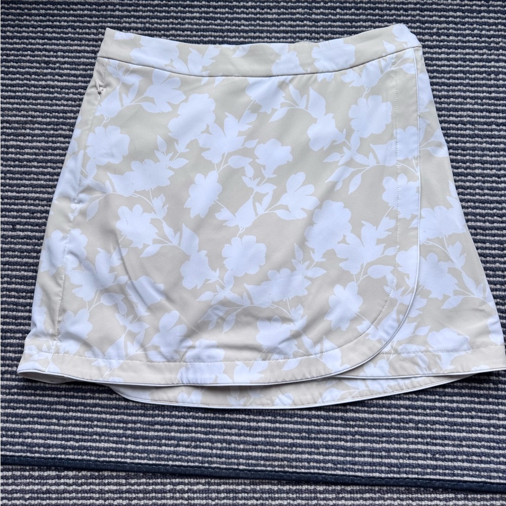 G/FORE golf Skirt, size 8